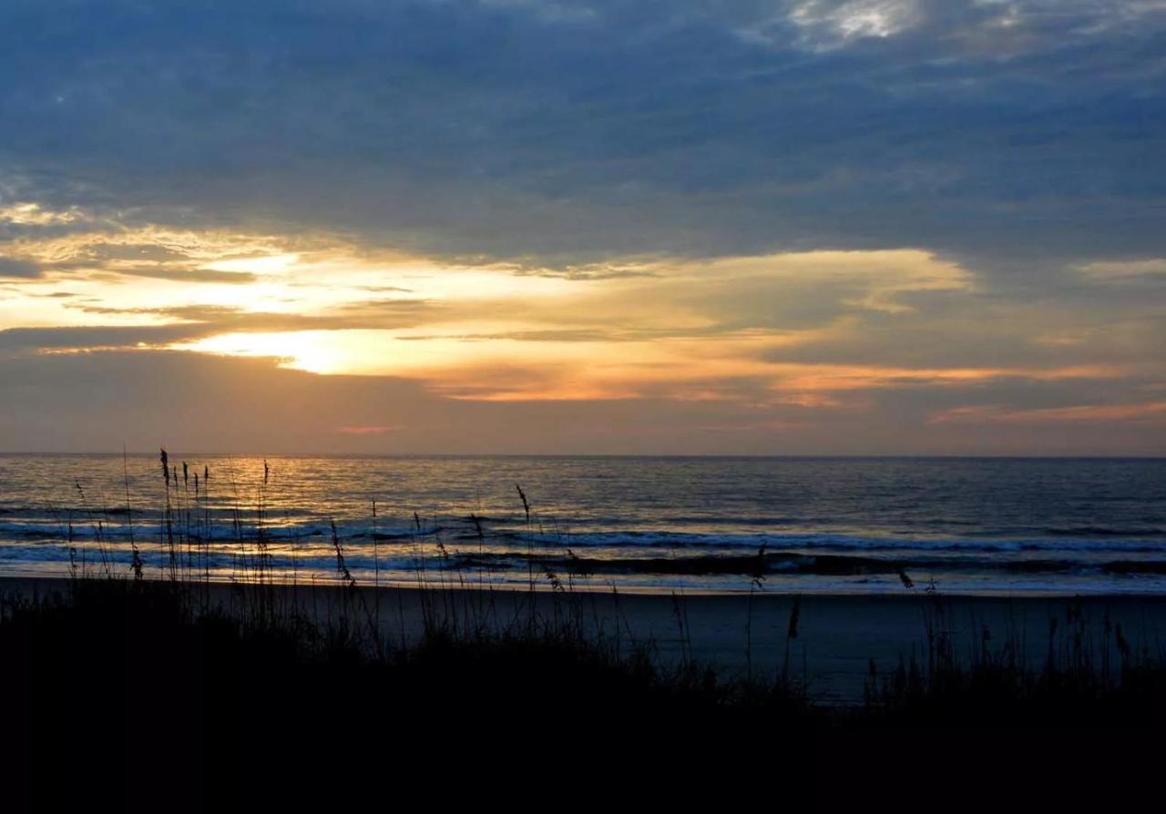 9 Palms Hotell Myrtle Beach Exteriör bild